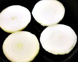 春限定※新玉ねぎのアンチョビ*ワイン蒸し作り方3写真