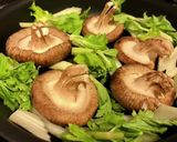 椎茸とセロリの蒸し焼き作り方2写真