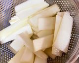 うどとこんにゃくの刺身 酢味噌がけ作り方1写真