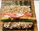 豆葉(豆腐皮)蕎麦寿司風海苔巻き作り方4写真