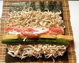 豆腐皮（豆葉）蕎麦寿司風海苔巻き作り方4写真