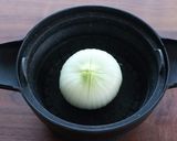 レンジで！新玉ねぎのまるごとコンソメ蒸し作り方3写真