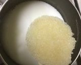 材料4つ　簡単いちごミルクゼリー作り方2写真