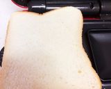 チーズとローストチキンのホットサンド作り方2写真