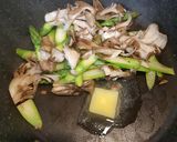 じゃこチーズ☆アスパラと舞茸のクリーム煮作り方7写真