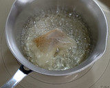 減塩 じゃが芋とみょうがの味噌汁作り方2写真