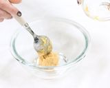 ピリ辛SPICY梅SAUCE入り味噌玉作り方1写真