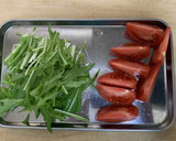豚こま肉とトマトのマヨぽんパパっと炒め★作り方2写真
