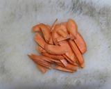 フィッシュソーセージの野菜炒め作り方3写真
