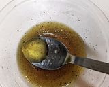 適当　鶏モモ蜂蜜レモンマスタードソース作り方3写真