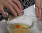 鮮やかで映える♪菜の花とトマトの中華炒め作り方3写真