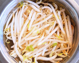 揚げかまぼことキャベツ・もやしの味噌炒め作り方3写真