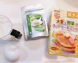 離乳食・おやつ♪野菜パウダーのパンケーキ作り方1写真