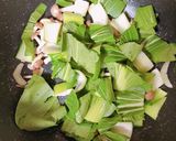 簡単☆10分以下☆青梗菜としめじの卵炒め作り方3写真