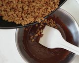 混ぜて冷やすだけ♡超簡単チョコクランチ作り方5写真