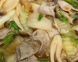 大根と白菜と豚肉の煮物作り方1写真