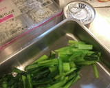 簡単　小松菜とツナの塩昆布和え作り方1写真