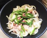 簡単ヘルシー☆豚コマ肉と赤野菜の蒸し炒め作り方6写真