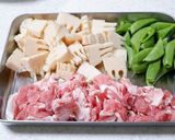 豚と筍とスナップえんどうのオイスター炒め作り方1写真