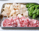豚と筍とスナップえんどうのオイスター炒め作り方1写真