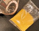 簡単★クスクスとケールのシーフードサラダ作り方1写真