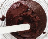 ヴィーガンのイースターチョコレートケーキ作り方12写真