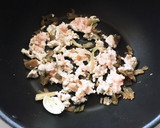 簡単ヘルシー☆鶏胸挽肉の中華風もやし炒め作り方4写真