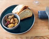 簡単スペイン料理☆最高の鶏肉のアヒージョ作り方10写真