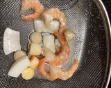 超簡単 香り野菜のトムヤム鍋作り方2写真