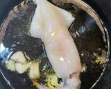 簡単キャンプ飯♪海苔とイカのアヒージョ作り方2写真