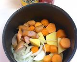 カレーみたいなウインナーポテトの味噌汁作り方10写真
