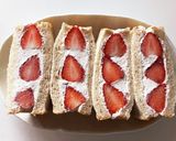 ヨーグルトクリームのいちごサンド作り方13写真
