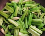 簡単まるごと葉ごぼうのきんぴら作り方3写真
