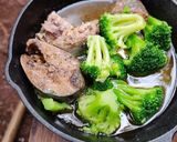 キャンプ飯♡鯖缶ブロッコリーバケット作り方1写真