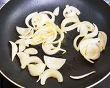 卵と玉ねぎの炒め焼き作り方2写真