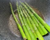 アスパラガスのソテー２つのペッパー風味作り方2写真