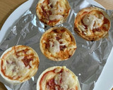 簡単おやつ！餃子の皮のクリスピーピザ♪作り方4写真