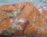 御飯のお供にサーモンの塩麹・だし醤油和え作り方4写真