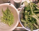空芯菜と牛肉のスープ ម្ជូគ្រឿង作り方2写真