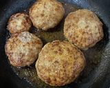 簡単ふわふわ♡おろしそ豆腐ハンバーグ作り方4写真