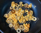 5分で完成！ちくわとレタスの炒飯♬作り方3写真
