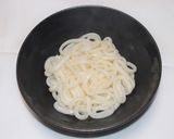 鶏豚そぼろの胡麻仕立てうどん作り方4写真