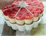 レアチーズのイチゴクラッシュゼリーのせ作り方11写真