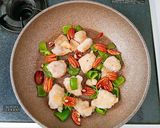 鶏肉とピーマンのピーカン炒め作り方5写真