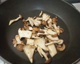 お店の味に！簡単きのこのクリームパスタ作り方3写真