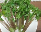 伸びたコシアブラのスクランブルエッグです作り方1写真