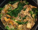 豚バラ肉と厚揚げと大根葉のポン酢炒作り方5写真