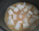 大根と鶏そぼろの味噌煮込み作り方4写真