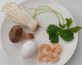 簡単☆ えび＆きのこ 卵とじにゅうめん作り方1写真