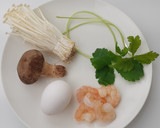 簡単☆ えび＆きのこ 卵とじにゅうめん作り方1写真